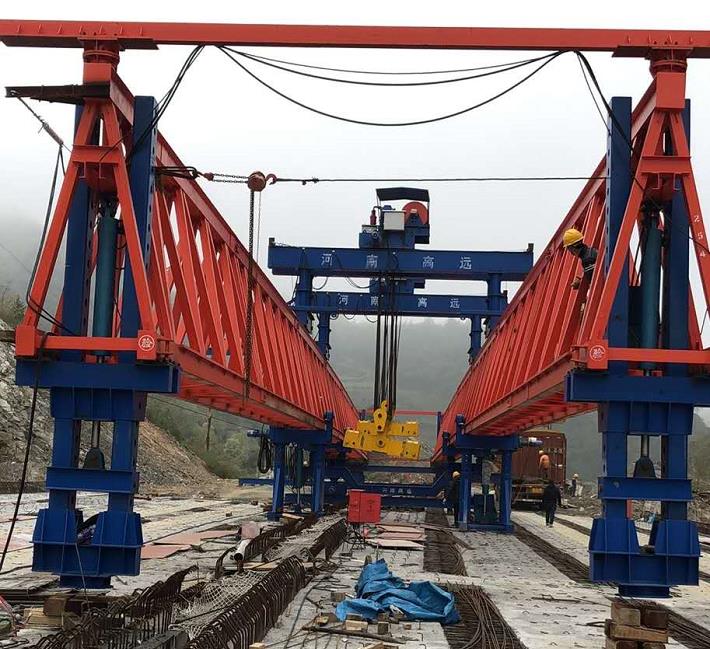 黑龍江邦中建筑材料科技有限公司，雙鴨山市集賢縣省道工程，采購(gòu)全新式GYLQ40m-200t架橋機(jī)